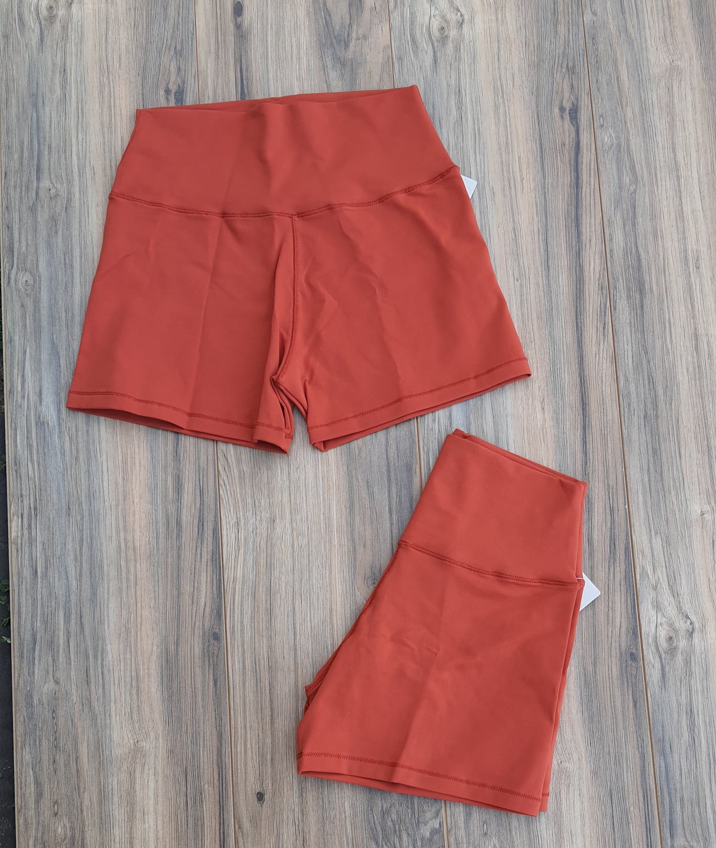 Short Mini